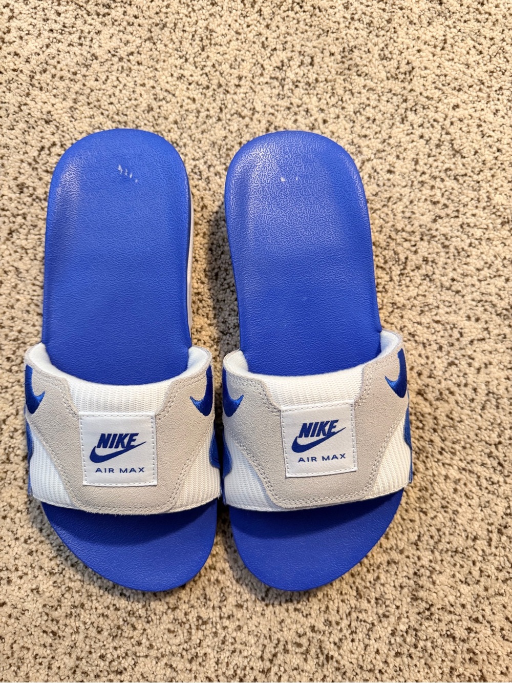 Nike men’s Air Max Slide Sandals in Royal Blue size 9